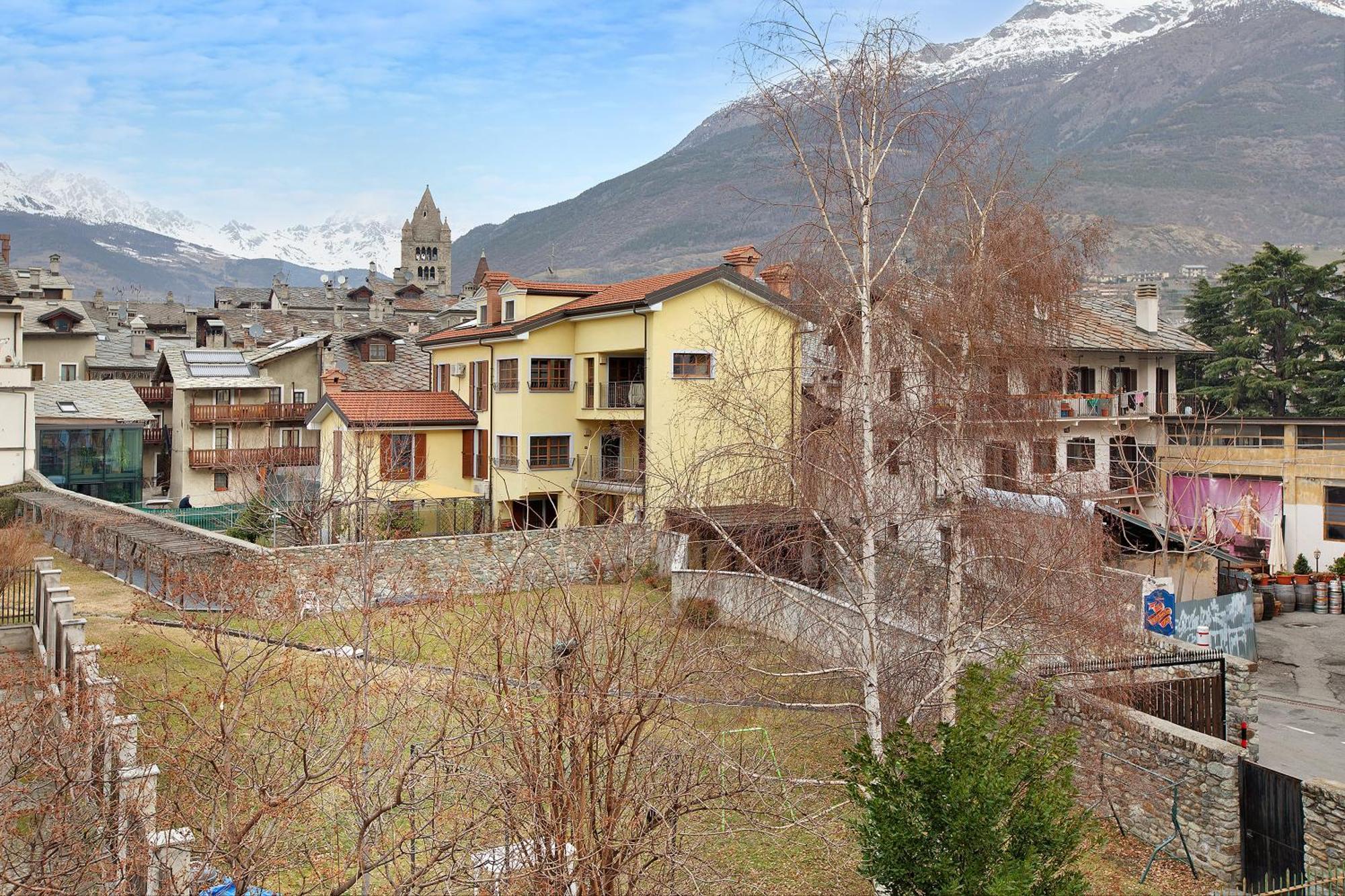Appartamento Casa Mel Aosta Esterno foto